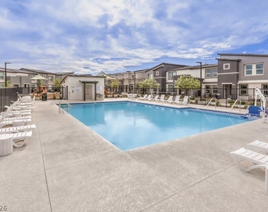 7377 Philip Cove Street - Photo Thumbnail 29