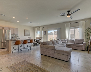 7828 Rachelis Street - Photo Thumbnail 3