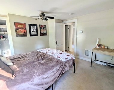 136 Weston Road - Photo Thumbnail 12