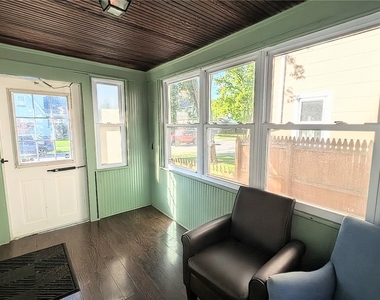 136 Weston Road - Photo Thumbnail 4