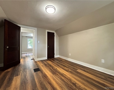 27 Brandel Avenue - Photo Thumbnail 27