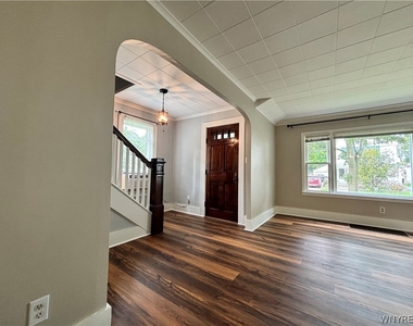 27 Brandel Avenue - Photo Thumbnail 18