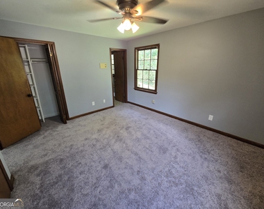 3851 Raiders Ridge Drive - Photo Thumbnail 14