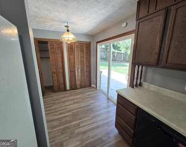 3851 Raiders Ridge Drive - Photo Thumbnail 5