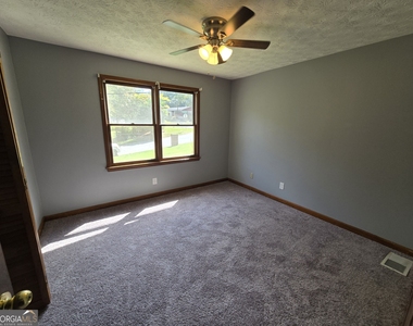 3851 Raiders Ridge Drive - Photo Thumbnail 10