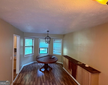 3443 Deshong Drive - Photo Thumbnail 1
