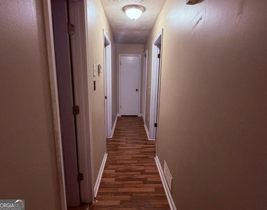 3443 Deshong Drive - Photo Thumbnail 5