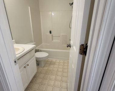 1865 Old Mill Road - Photo Thumbnail 8