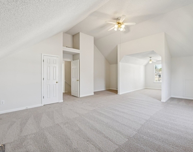 6163 Remington Park - Photo Thumbnail 12