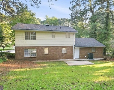 1166 Shoreham Drive - Photo Thumbnail 14