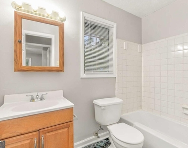 1166 Shoreham Drive - Photo Thumbnail 13