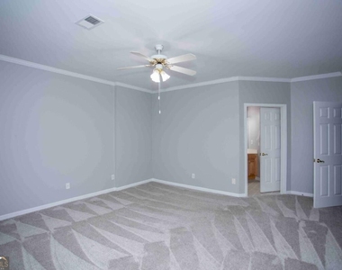 31 Rocky Circle Ne - Photo Thumbnail 16