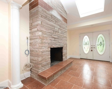 161 Mount Horeb Rd - Photo Thumbnail 15