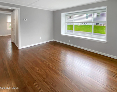 3112 Atlantic Avenue - Photo Thumbnail 6