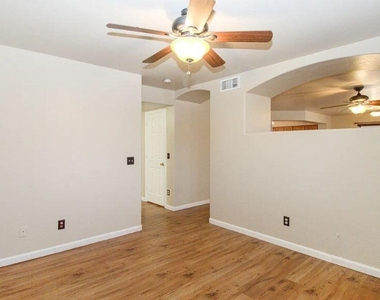 1449 E 11th Street - Photo Thumbnail 8