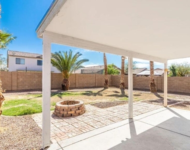 1449 E 11th Street - Photo Thumbnail 23