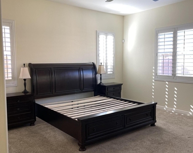 2208 E Indian Wells Drive - Photo Thumbnail 21