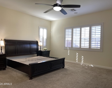 2208 E Indian Wells Drive - Photo Thumbnail 22