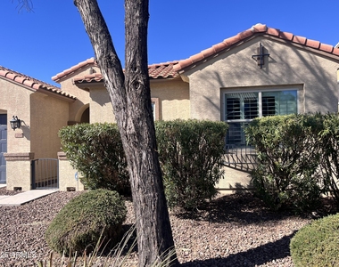2208 E Indian Wells Drive - Photo Thumbnail 3