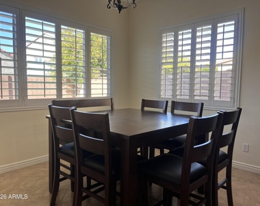2208 E Indian Wells Drive - Photo Thumbnail 12