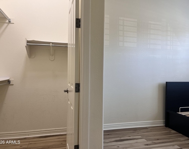 2208 E Indian Wells Drive - Photo Thumbnail 38