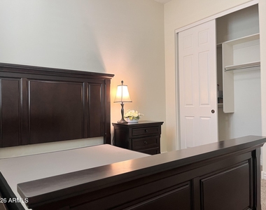 2208 E Indian Wells Drive - Photo Thumbnail 44