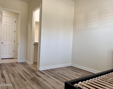 2208 E Indian Wells Drive - Photo Thumbnail 39