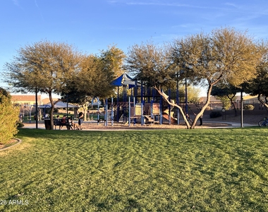 2208 E Indian Wells Drive - Photo Thumbnail 70