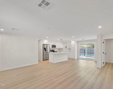 3545 E Friess Drive - Photo Thumbnail 1