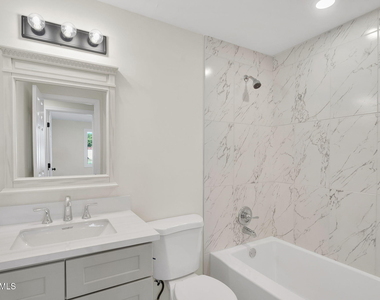 3545 E Friess Drive - Photo Thumbnail 11