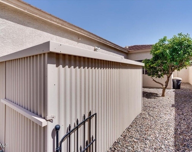 902 E Madeline Drive - Photo Thumbnail 28