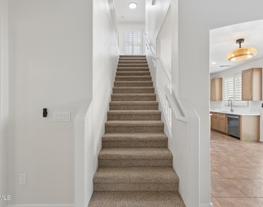 16018 N 171st Drive - Photo Thumbnail 17