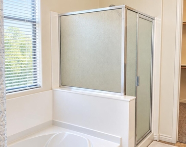 17665 W Agave Road - Photo Thumbnail 9