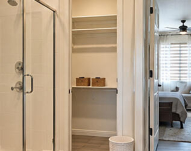 8365 S 165th Avenue - Photo Thumbnail 14