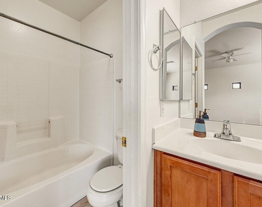 2600 E Springfield Place - Photo Thumbnail 14
