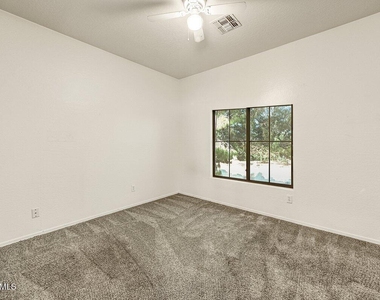 2600 E Springfield Place - Photo Thumbnail 18