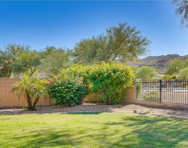 1117 E Milada Drive - Photo Thumbnail 26
