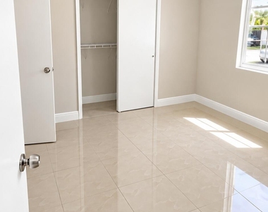5163 Club Road - Photo Thumbnail 23