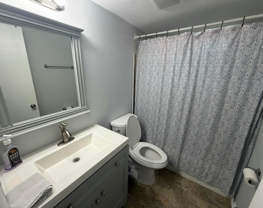 14863 Sw 104th Street - Photo Thumbnail 10