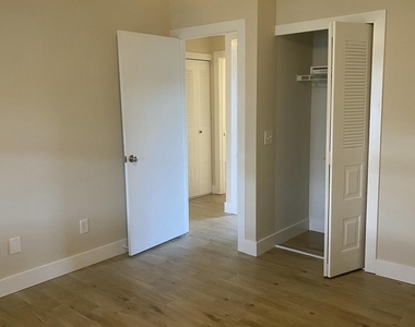 1866 Sw Effland Avenue - Photo Thumbnail 18