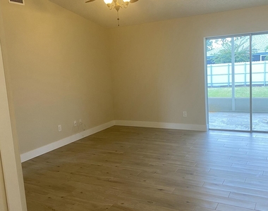 1866 Sw Effland Avenue - Photo Thumbnail 11