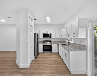 21952 Sw 93rd Place - Photo Thumbnail 12