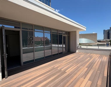 1801 N Pearl Street - Photo Thumbnail 19