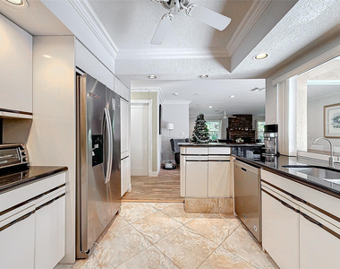 4100 Ne 25th Avenue - Photo Thumbnail 12