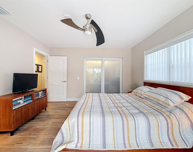 4100 Ne 25th Avenue - Photo Thumbnail 31