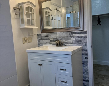 9331 Sw 166th Street - Photo Thumbnail 5