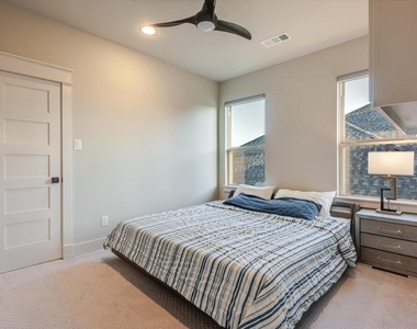 4102 Parkview Boulevard - Photo Thumbnail 24
