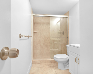 1252 S Military Trail - Photo Thumbnail 25