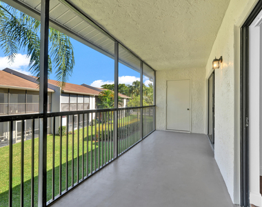 1252 S Military Trail - Photo Thumbnail 10