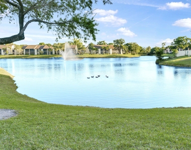 1252 S Military Trail - Photo Thumbnail 31